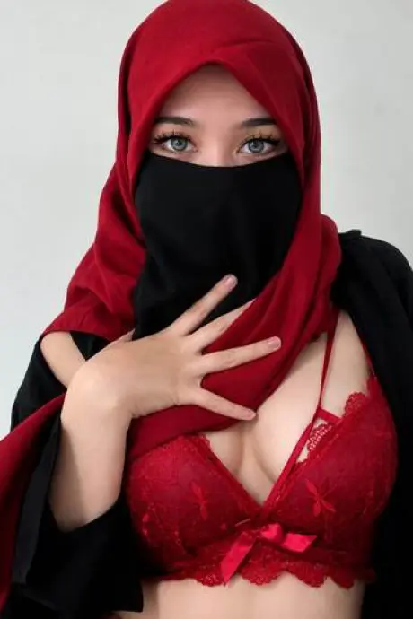 Arnavutköy Escort Burcu Fotoğrafı (3)