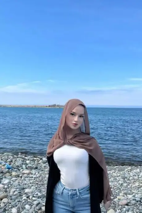Arnavutköy Escort Yağmur Fotoğrafı (2)