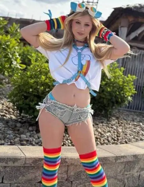 İSTANBUL GENELİ Escort YASEMİN ELİT - Gerçek Fotoğraflı Doğrulanmış Profil İSTANBUL GENELİ Escort Bayan YASEMİN ELİT - İstanbul VIP Eskort Modelleri 2026